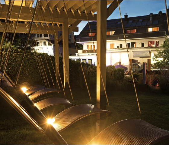 Im Garten, © NaturPurHotel Maarblick Im Garten, © NaturPurHotel Maarblick