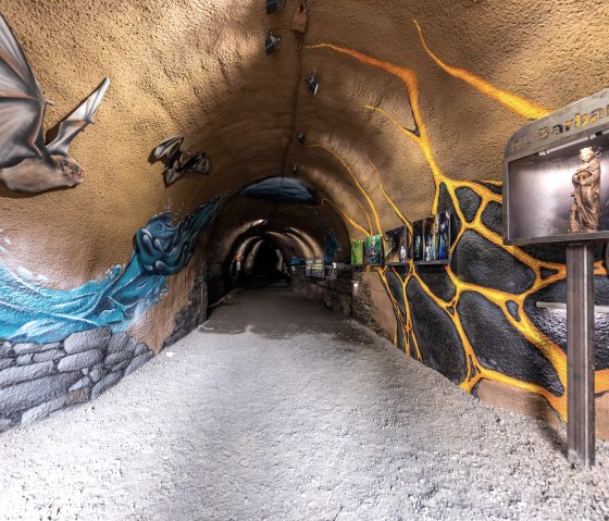 Graffiti im Eingangsbereich, © Eifel Tourismus GmbH, AR-shapefruit AG Graffiti im Eingangsbereich, © Eifel Tourismus GmbH, AR-shapefruit AG