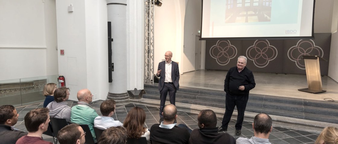 Während eines Seminars, © FH Aachen Während eines Seminars, © FH Aachen