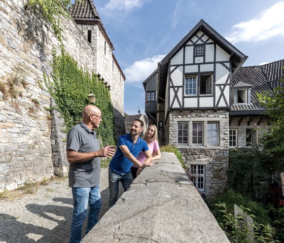 Führung in der Altstadt, © Eifel Tourismus GmbH/AR-shapefruit AG Führung in der Altstadt, © Eifel Tourismus GmbH/AR-shapefruit AG