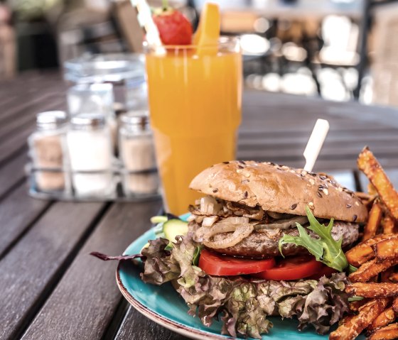 Burger im Restaurant Bürgerstube, © Hotel Restaurant Bürgerstube Burger im Restaurant Bürgerstube, © Hotel Restaurant Bürgerstube