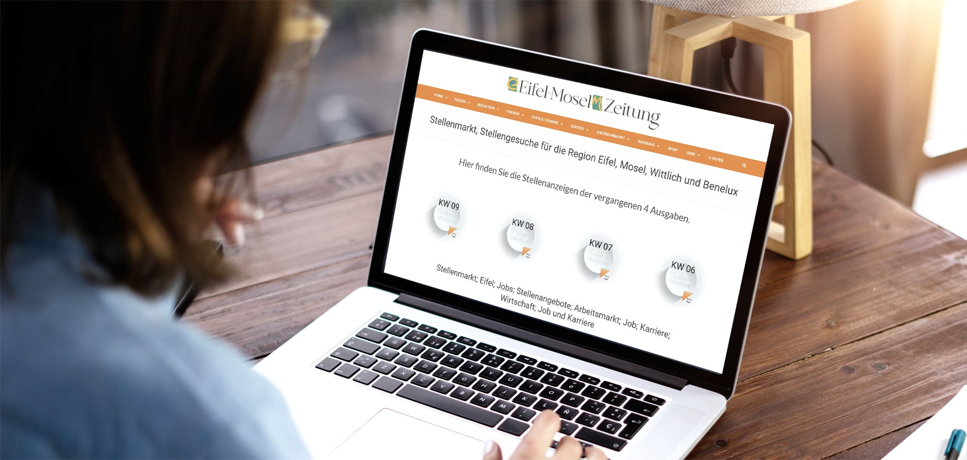 Stellenmarkt EMZ, © Adobe Stock / Eigene Montage Stellenmarkt EMZ, © Adobe Stock / Eigene Montage