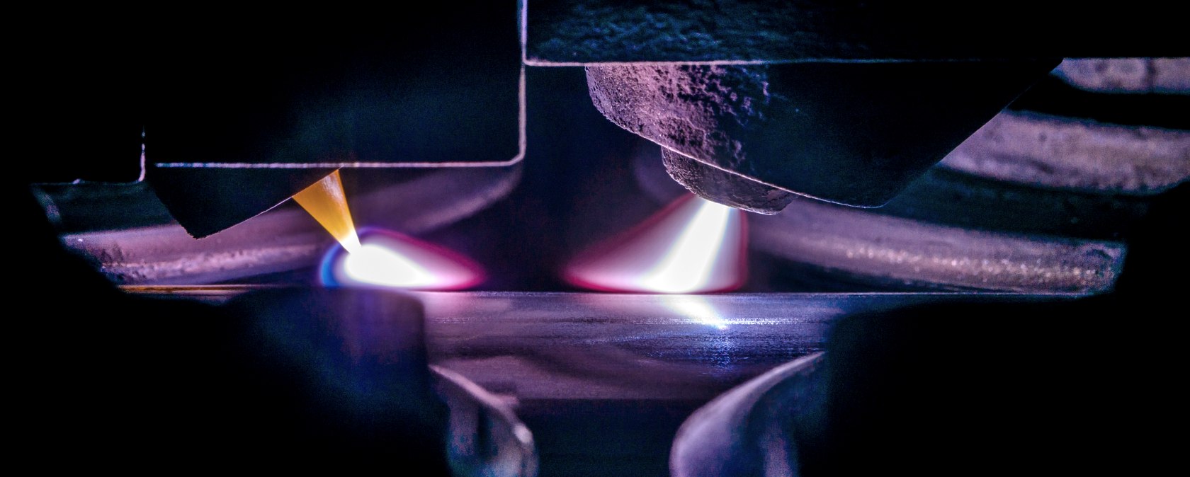 Das Schweißen der Rohre erfordert höchste Präzision, © Schoeller Das Schweißen der Rohre erfordert höchste Präzision, © Schoeller