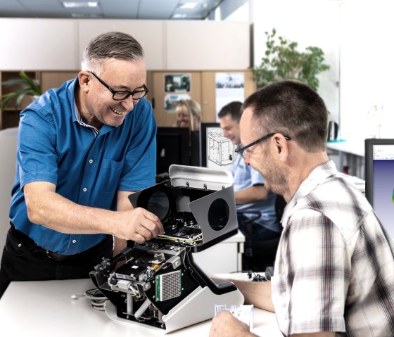 Entwicklungsabteilung, © Deutsche Mechatronics GmbH Entwicklungsabteilung, © Deutsche Mechatronics GmbH