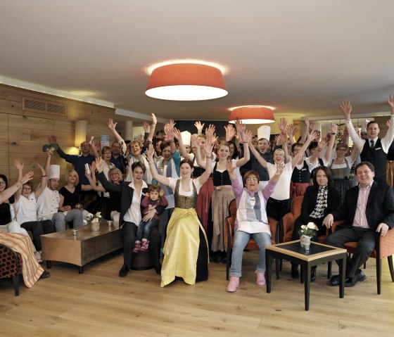 Team 2015 in der Lobby Team 2015 in der Lobby