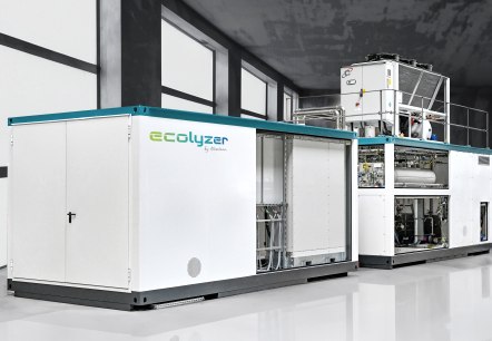 Dieser EcoLyzer wird künftig an der RWTH Aachen stehen, © ecoclean Dieser EcoLyzer wird künftig an der RWTH Aachen stehen, © ecoclean