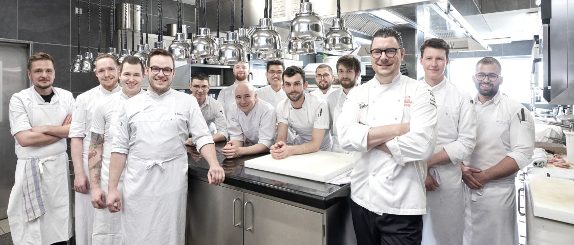 Das Küchenteam vom Waldhotel Sonnora, © Arnoldidesign Das Küchenteam vom Waldhotel Sonnora, © Arnoldidesign