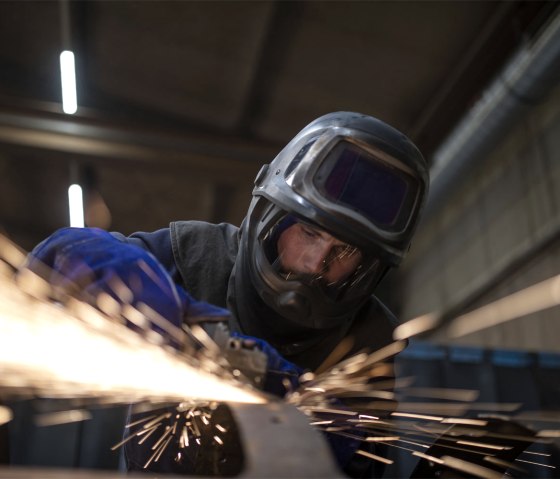 Feuertopf-Produktion, © Weber Stahl-Anarbeitungs-Service GmbH Feuertopf-Produktion, © Weber Stahl-Anarbeitungs-Service GmbH
