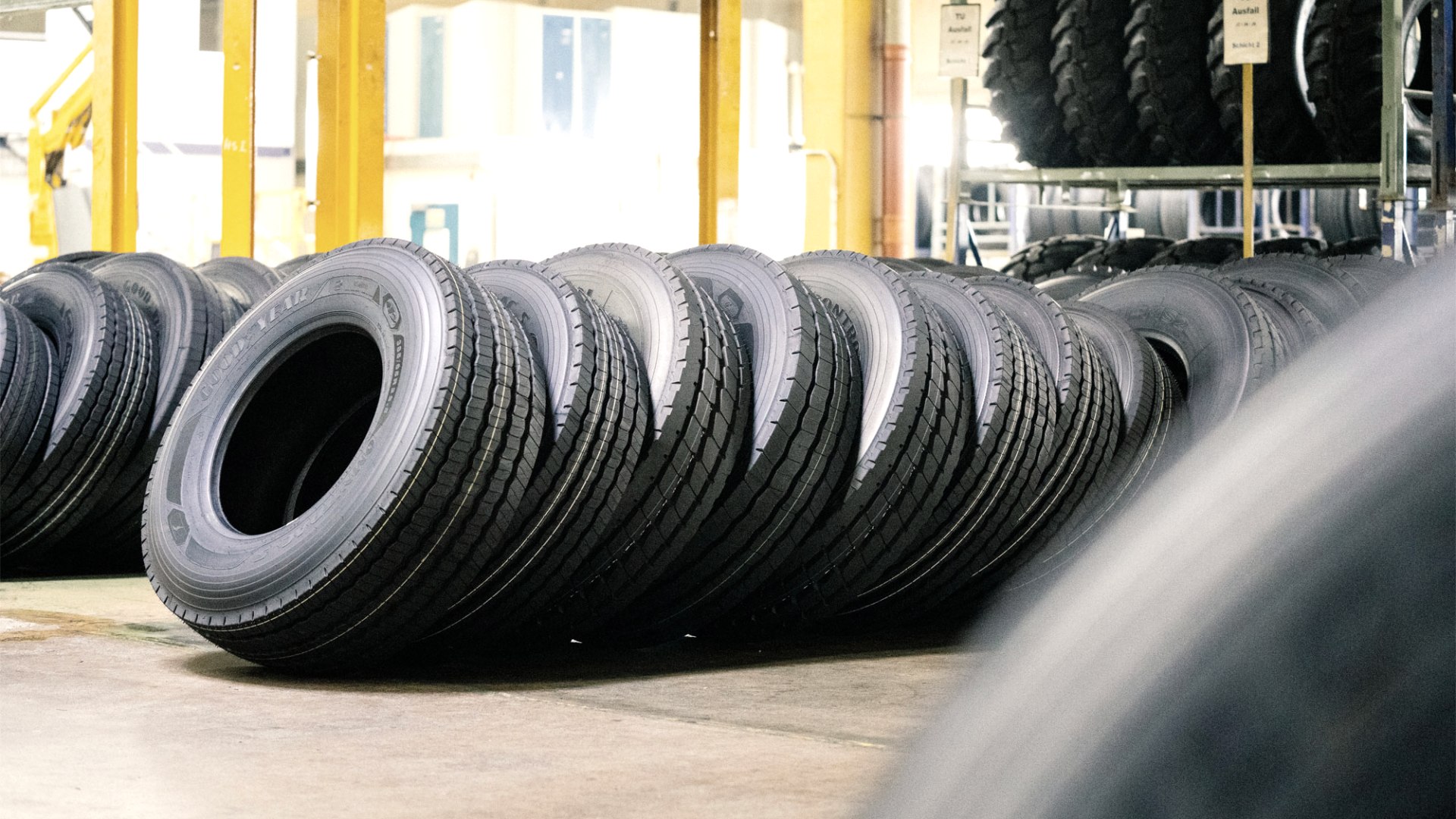 Dunlop Reifenlager, © Zukunftsinitiative Eifel (c) Lars May Dunlop Reifenlager, © Zukunftsinitiative Eifel (c) Lars May