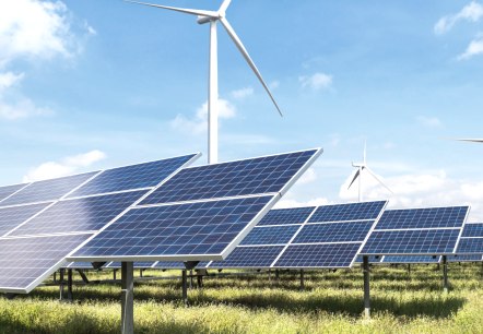 Regenerative-Energie-Bild, © AdobeStock / Soonthorn Regenerative-Energie-Bild, © AdobeStock / Soonthorn