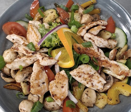 Restaurant am Schalkenmehrener Maar, © Café Restaurant Maarblick Restaurant am Schalkenmehrener Maar, © Café Restaurant Maarblick