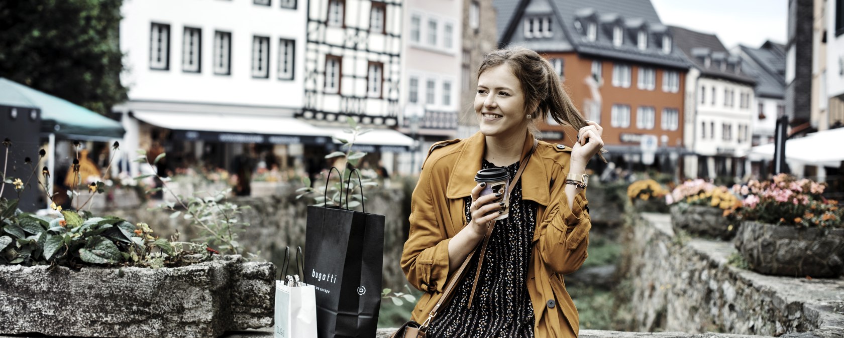 Shopping im City-Outlet Bad Münstereifel, © City Outlet Bad Münstereifel GmbH Shopping im City-Outlet Bad Münstereifel, © City Outlet Bad Münstereifel GmbH