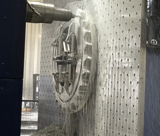 Werkstück in der Bearbeitung, © Hecker & Krosch GmbH Werkstück in der Bearbeitung, © Hecker & Krosch GmbH