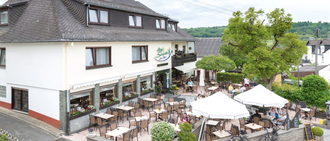 Hotelansicht außen, © Schneider am Maar/Mölder Hotelansicht außen, © Schneider am Maar/Mölder