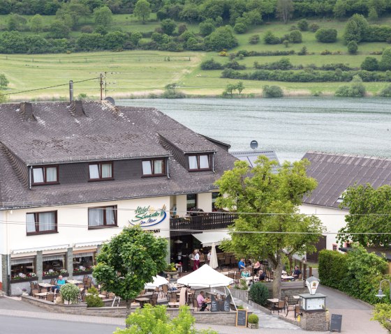 Hotel außen, © Schneider am Maar/Mölder Hotel außen, © Schneider am Maar/Mölder