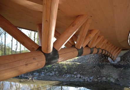 Holzbrücke, © Floss Holzbau GmbH Holzbrücke, © Floss Holzbau GmbH