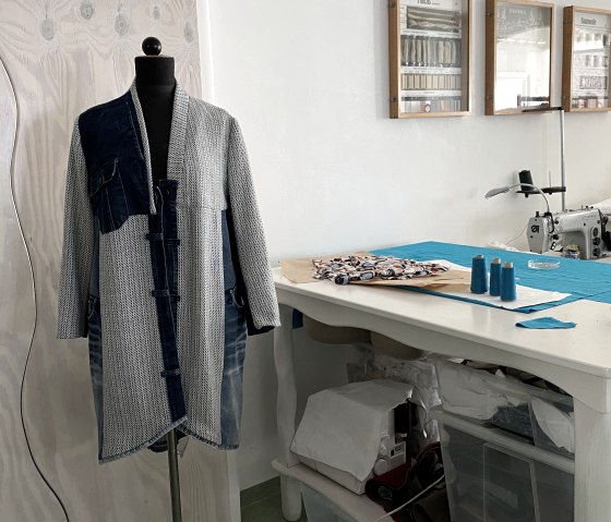 Selbstgeschneiderter Gehrock, © Angelika Koch Selbstgeschneiderter Gehrock, © Angelika Koch