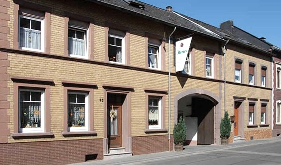 Weingut Mertes Außenansicht, © Tourist-Information Wittlich Stadt & Land Weingut Mertes Außenansicht, © Tourist-Information Wittlich Stadt & Land