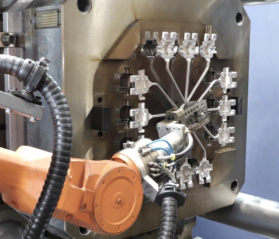 Die automatisierte Fertigung überzeugt durch Leistungsfähigkeit und Flexibilität., © Andreas Stihl AG & Co. KG Die automatisierte Fertigung überzeugt durch Leistungsfähigkeit und Flexibilität., © Andreas Stihl AG & Co. KG