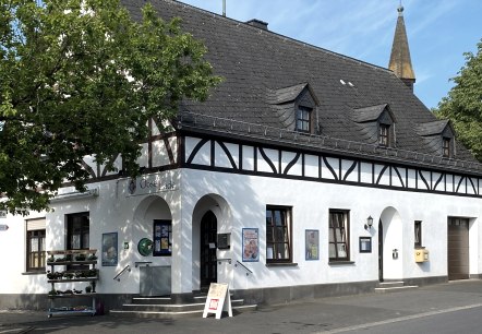 Oose Lade - Dorfladen Greimersburg, © Eifel Tourismus (ET) GmbH - Angelika Koch Oose Lade - Dorfladen Greimersburg, © Eifel Tourismus (ET) GmbH - Angelika Koch