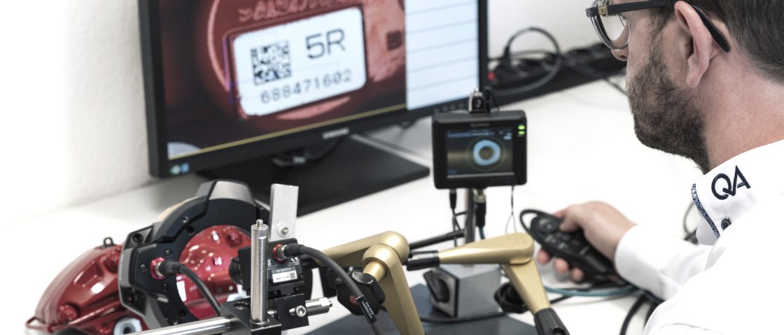 Arbeitsbereich Bildbearbeitung, © Quality Automation GmbH Arbeitsbereich Bildbearbeitung, © Quality Automation GmbH