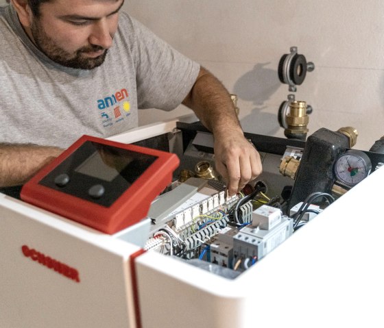 Bei der Wartung, © Annen-SHK Bei der Wartung, © Annen-SHK