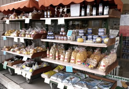 Im Bauernladen der Familie, © Kartoffel Landvogt Im Bauernladen der Familie, © Kartoffel Landvogt