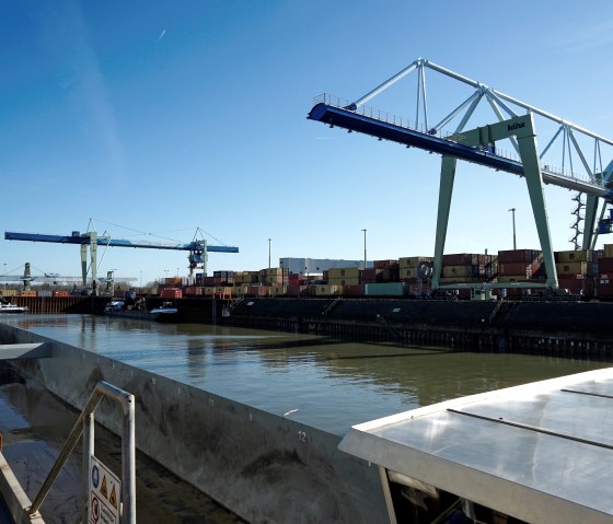 Beladungskräne im Hafen Andernach, © Stadtwerke Andernach Beladungskräne im Hafen Andernach, © Stadtwerke Andernach