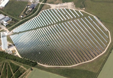 Solarthermischen Versuchs- und Demonstrationskraftwerk Jülich des Instituts für Solarforschung, © Thomas Hartz Solarthermischen Versuchs- und Demonstrationskraftwerk Jülich des Instituts für Solarforschung, © Thomas Hartz