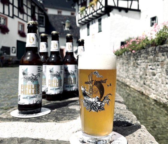 Das Blanqbier kommt aus Blankenheim, © blanq GmbH Das Blanqbier kommt aus Blankenheim, © blanq GmbH