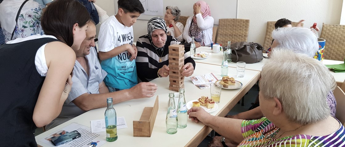 Tag der Nachbarn im MGH, © Fotograf MGH / Andrea Kalkes, DRK Tag der Nachbarn im MGH, © Fotograf MGH / Andrea Kalkes, DRK