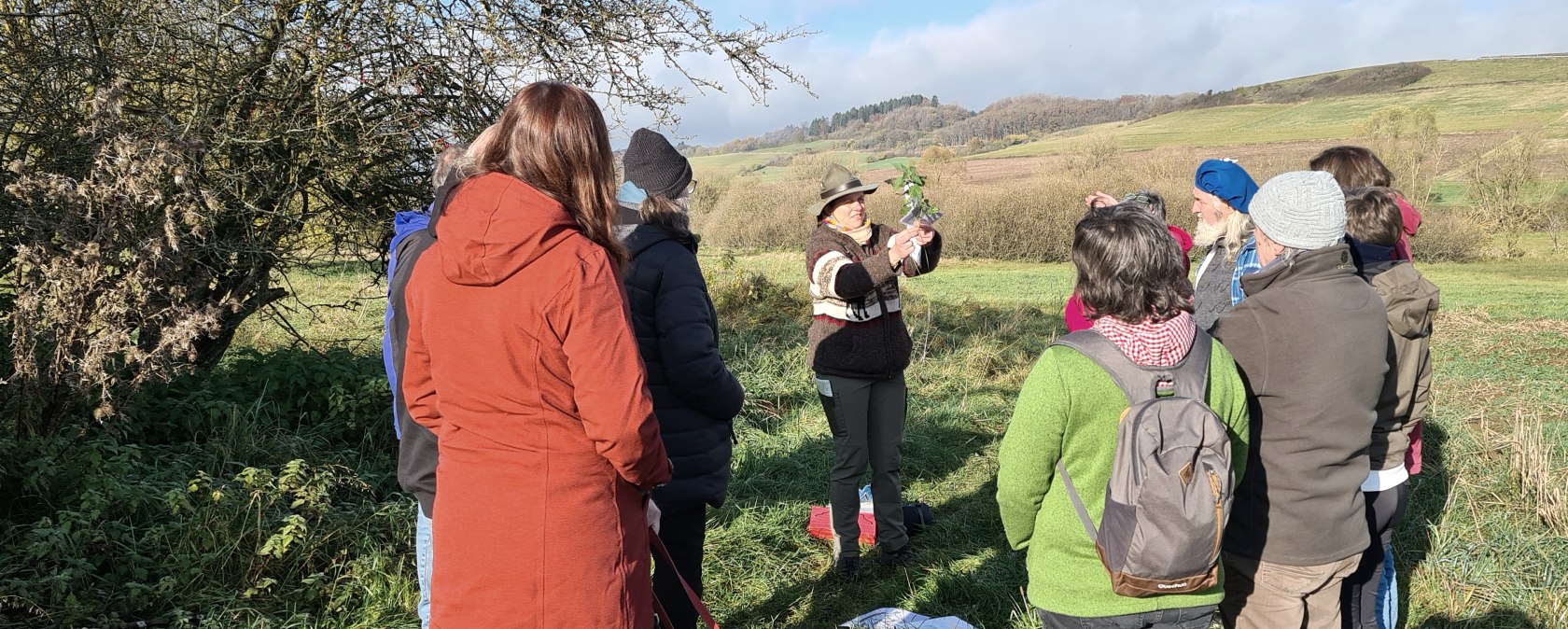 Bei einer Exkursion der Vulkaneifel Akademie, © Natur- und Geopark Vulkaneifel Bei einer Exkursion der Vulkaneifel Akademie, © Natur- und Geopark Vulkaneifel