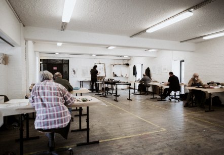 Kunstakademie Heimbach_Unterricht, © Zukunftsinitiative Eifel (c) Lars May Kunstakademie Heimbach_Unterricht, © Zukunftsinitiative Eifel (c) Lars May