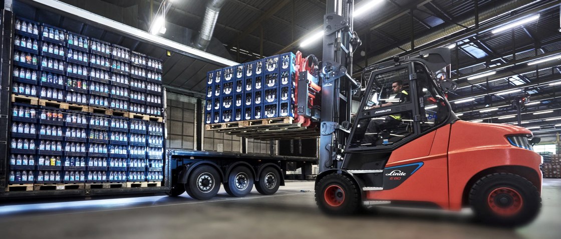 Verladung , © Gerolsteiner Verladung , © Gerolsteiner