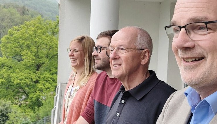 Die Genossenschaft GenoEifel organisiert Hilfen für jung und alt., © GenoEifel Die Genossenschaft GenoEifel organisiert Hilfen für jung und alt., © GenoEifel