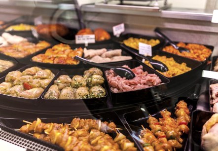 Fleisch aus eigener Produktion, © Geflügelhof Janshen Fleisch aus eigener Produktion, © Geflügelhof Janshen