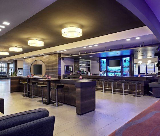 Lobby und Bar, © Nürburgring Holding GmbH Lobby und Bar, © Nürburgring Holding GmbH