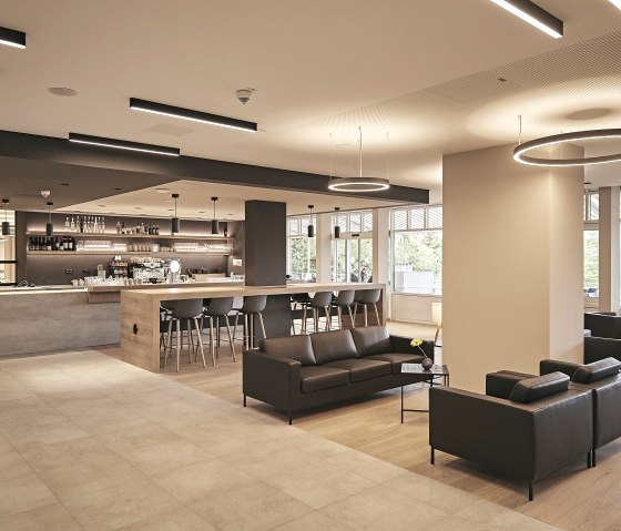 Eingang Lobby-Bar, © Seehotel Maria Laach Eingang Lobby-Bar, © Seehotel Maria Laach