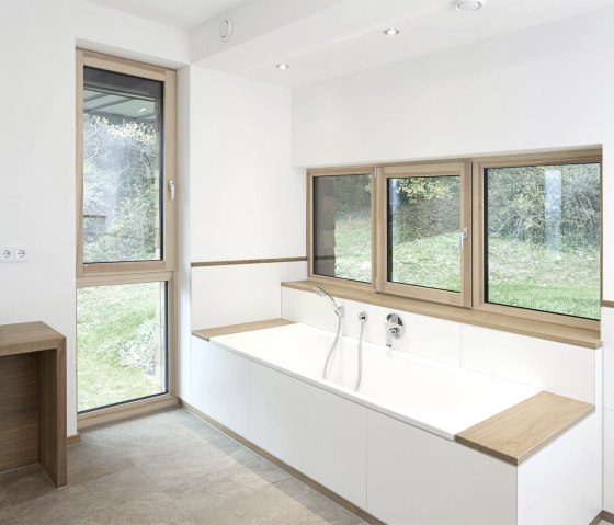 Hochwertige Holzfenster auf Maß, © UNILUX Hochwertige Holzfenster auf Maß, © UNILUX