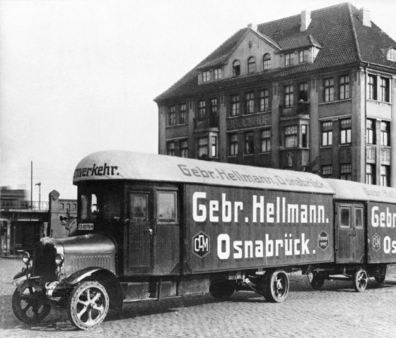 Erste LKW's bei Hellmann Worldwide Logistics, © Hellmann Worldwide Logistics Erste LKW's bei Hellmann Worldwide Logistics, © Hellmann Worldwide Logistics