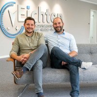 Die Brüder Dirk und Lars Eichten führen das Unternehmen gemeinsam, © Eichten Werkzeugmaschinen GmbH Die Brüder Dirk und Lars Eichten führen das Unternehmen gemeinsam, © Eichten Werkzeugmaschinen GmbH