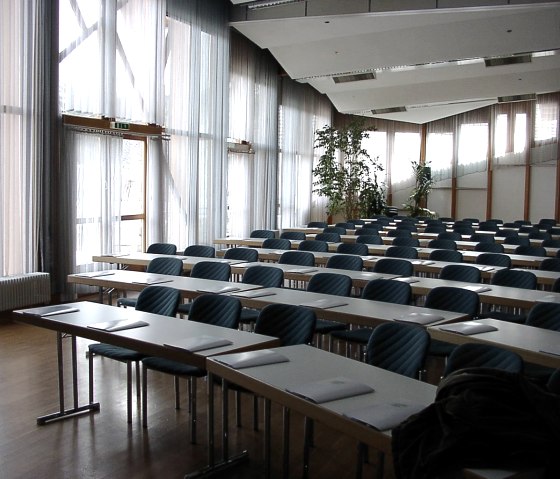 Parlamentarische Bestuhlung, © GesundLand Vulkaneifel Parlamentarische Bestuhlung, © GesundLand Vulkaneifel