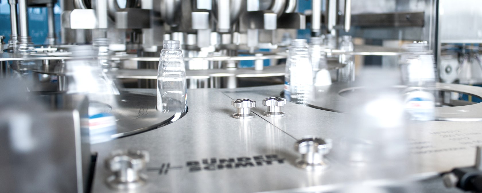 Befüllungsanlage, © Bünder und Schmitt Maschinenbau GmbH Befüllungsanlage, © Bünder und Schmitt Maschinenbau GmbH