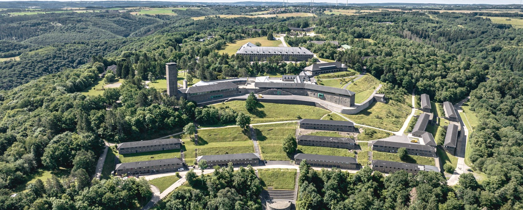 Luftaufnahme Vogelsang IP, © Eifel Tourismus GmbH, Dennis Stratmann Luftaufnahme Vogelsang IP, © Eifel Tourismus GmbH, Dennis Stratmann
