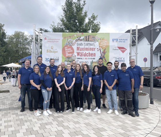 Unterstützung im Maximiner Wäldchen, © Autohaus Schaal Unterstützung im Maximiner Wäldchen, © Autohaus Schaal