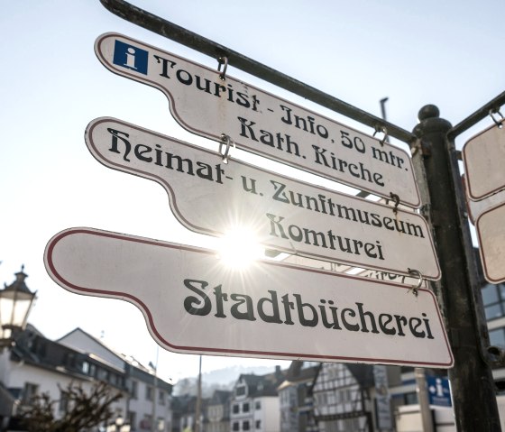 Adenau Beschilderung, © Eifel Tourismus GmbH/Dominik Ketz Adenau Beschilderung, © Eifel Tourismus GmbH/Dominik Ketz