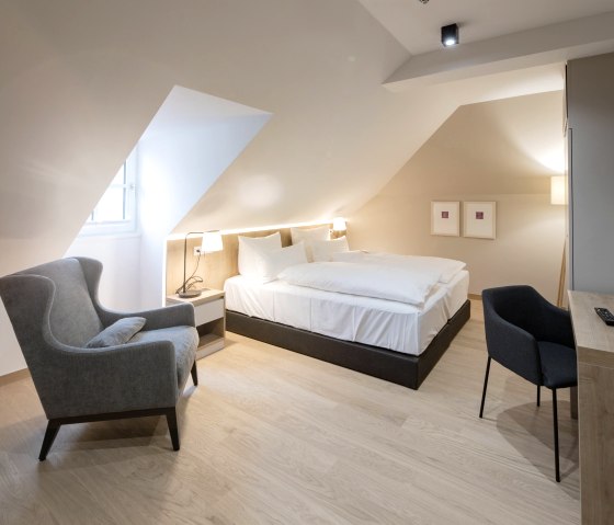 Hotelzimmer Comfort, © Seehotel Maria Laach Hotelzimmer Comfort, © Seehotel Maria Laach