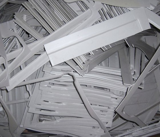 Cuttings, © Tetralog Kunststoffrecycling Cuttings, © Tetralog Kunststoffrecycling