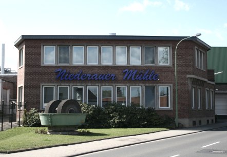 Papierfabrik Niederauer Mühle1, © Papierfabrik Niederauer Mühle Papierfabrik Niederauer Mühle1, © Papierfabrik Niederauer Mühle