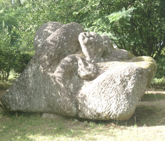 Skulptur Klauersimonis, © Bernd Rommerskirchen Skulptur Klauersimonis, © Bernd Rommerskirchen